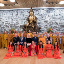 22. august: Kronprinsen og Kronprinsessen besøker det vietnamesiske buddhistsamfunnet på Jessheim i Akershus. Foto: Terje Pedersen / NTB scanpix